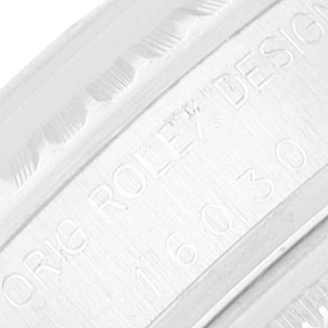 Rolex Datejust Silver Linen Dial Vintage Steel Mens Watch 16030 Box Papers