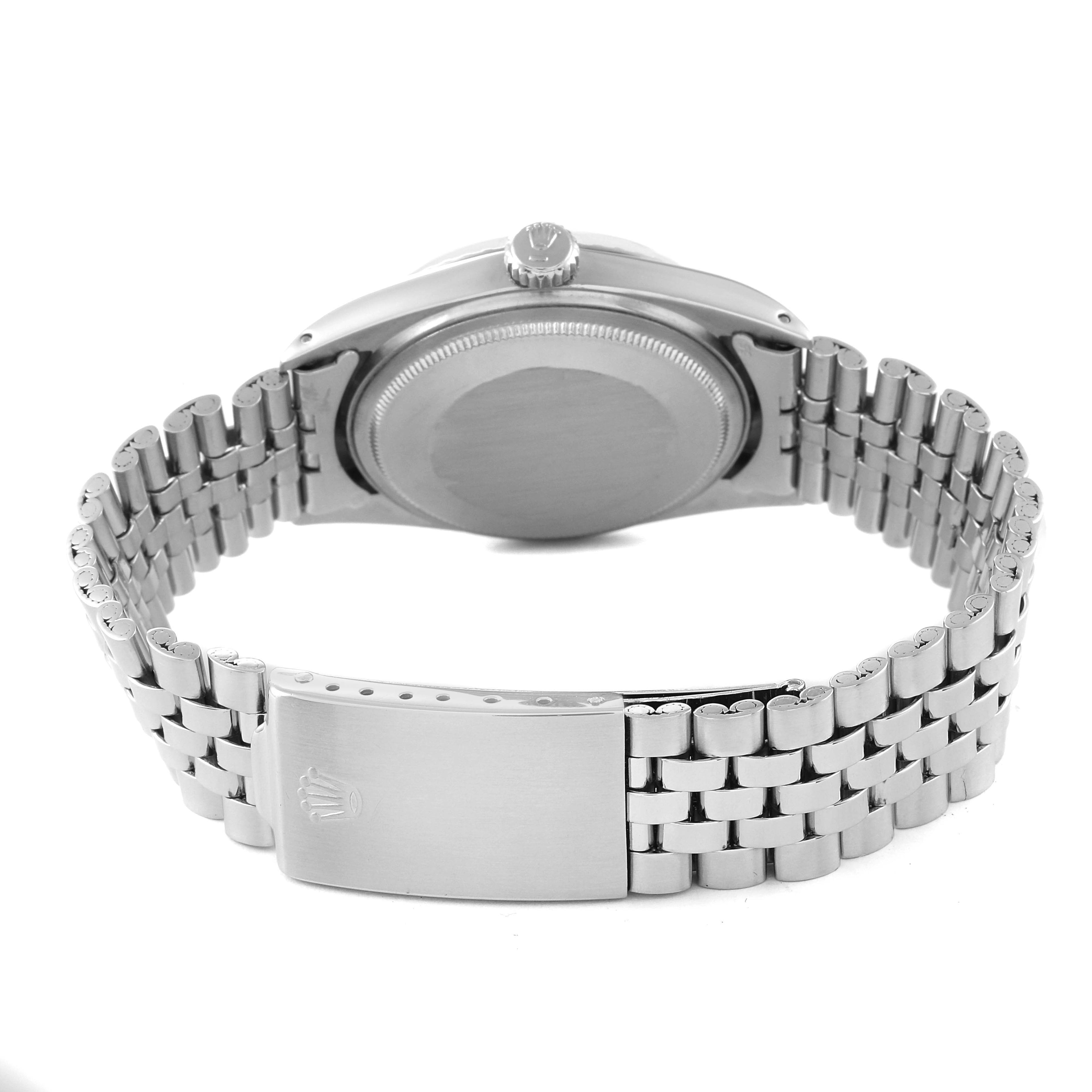 Rolex Datejust Steel Silver Dial Engine Turned Bezel Vintage Mens Watch 1603