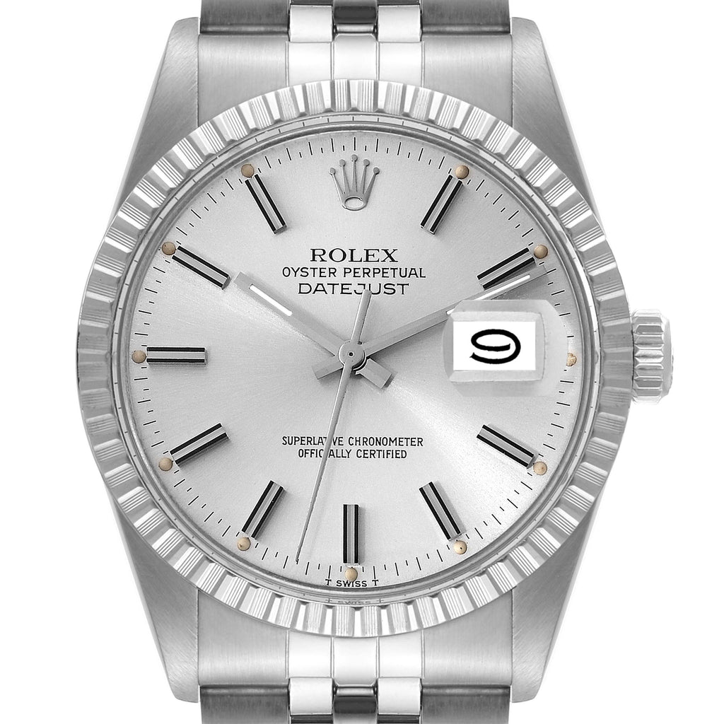 Rolex Datejust Steel Silver Dial Engine Turned Bezel Vintage Mens Watch 16030
