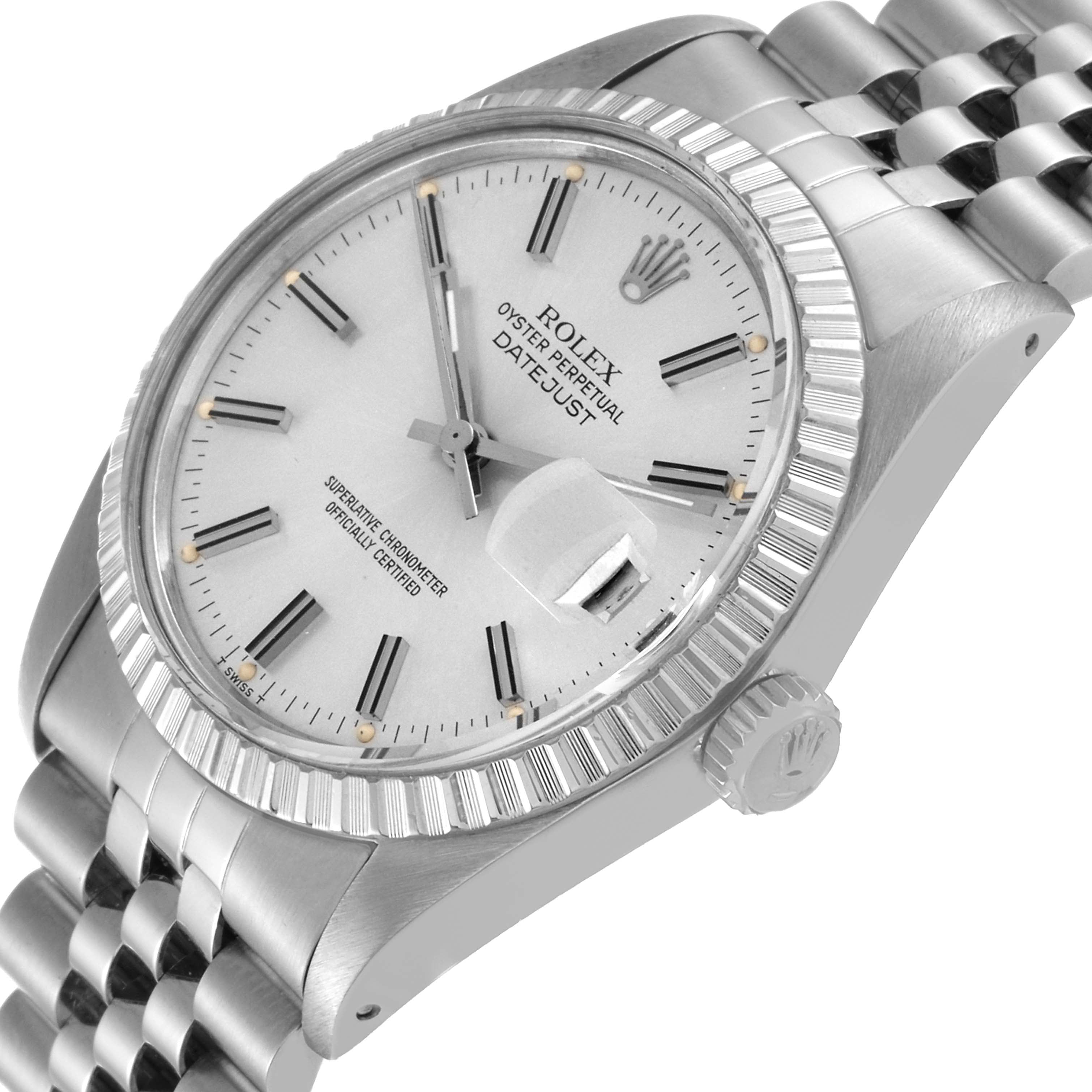Rolex Datejust Steel Silver Dial Engine Turned Bezel Vintage Mens Watch 16030