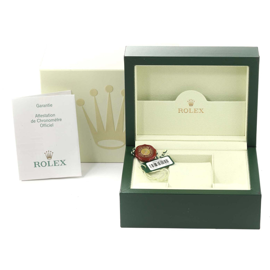 Rolex Daytona Steel White Dial Chronograph Mens Watch 116520 Box Papers