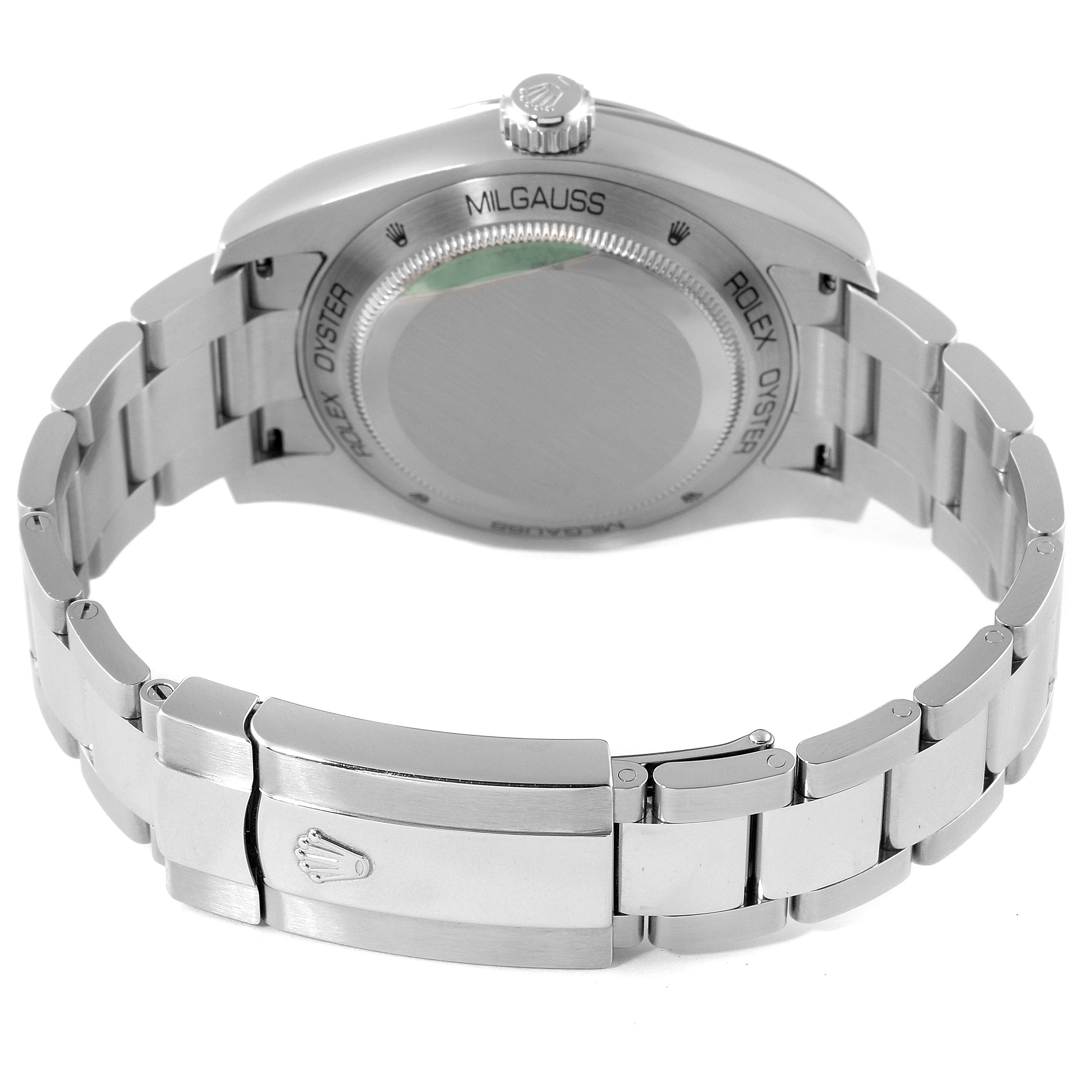 Rolex Milgauss Black Dial Green Crystal Steel Mens Watch 116400GV Box Card