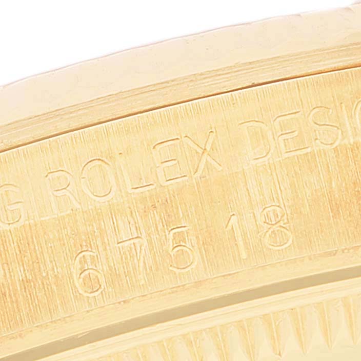 Rolex Oyster Perpetual Midsize White Dial Yellow Gold Ladies Watch 67518