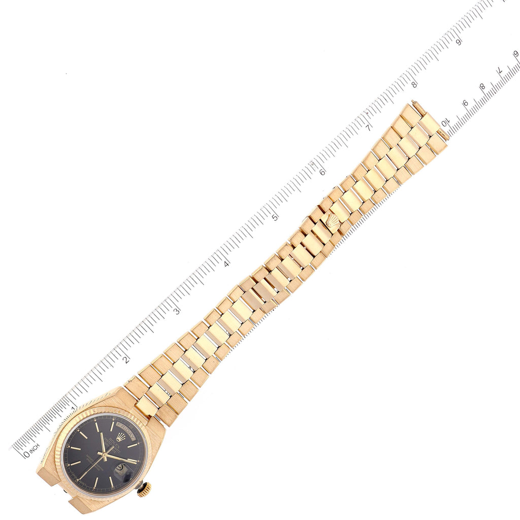 Rolex Oysterquartz President Day-Date Yellow Gold Mens Watch 19018 Papers
