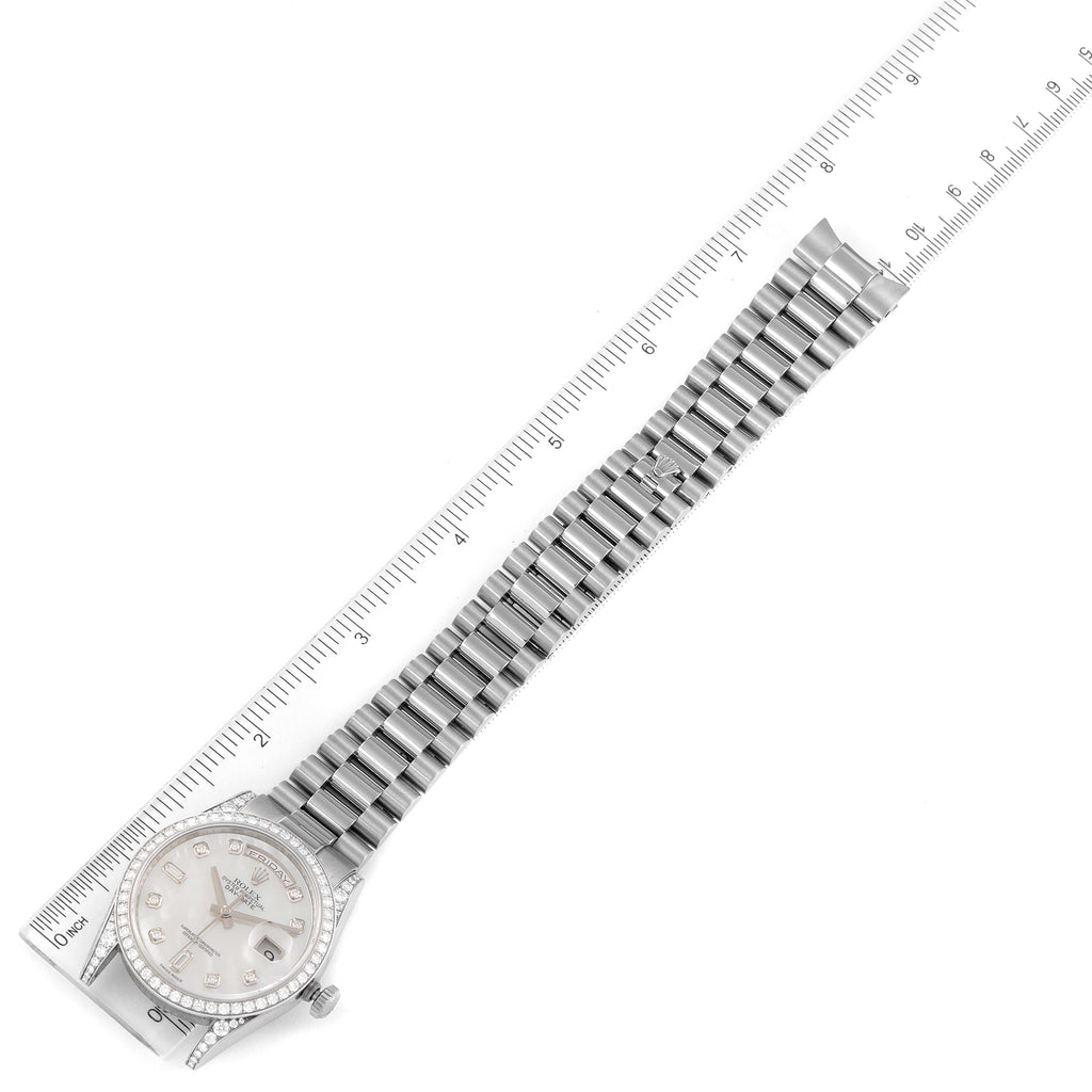 Rolex President Day-Date 18k White Gold MOP Diamond Watch 118389 Box Card