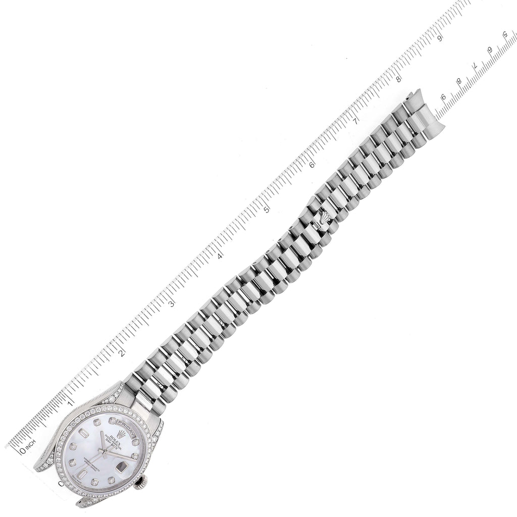 Rolex President Day-Date White Gold Mother of Pearl Diamond Mens Watch 118389 Box Card