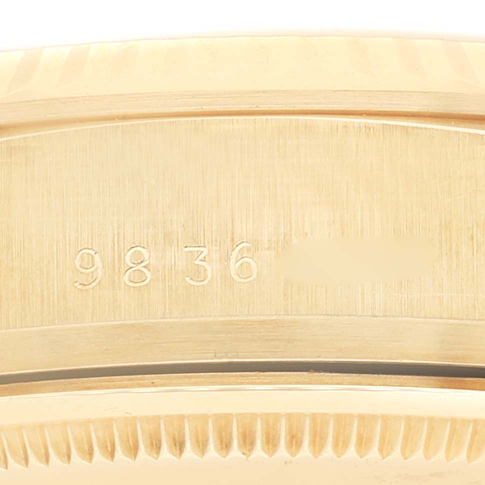 Rolex President Day-Date 36mm Yellow Gold Silver Dial Watch 18038