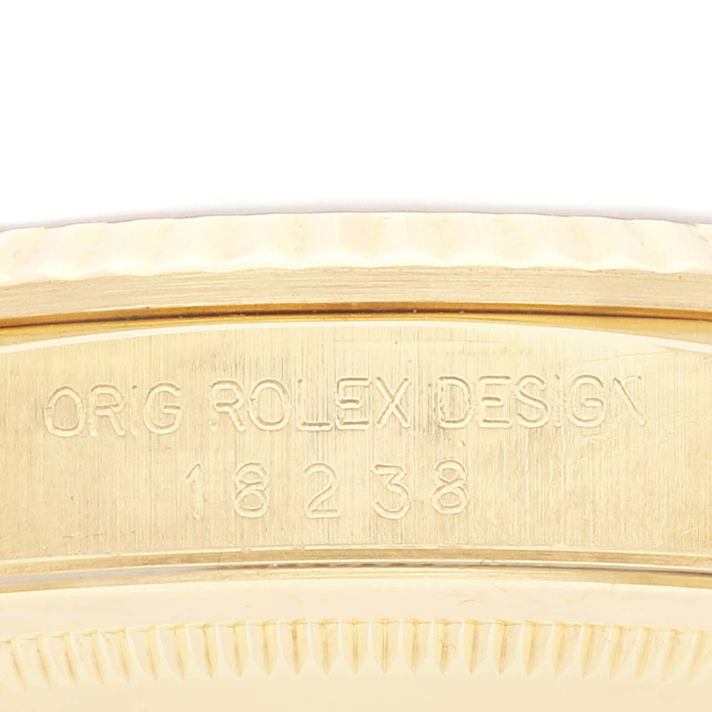 Rolex President Day-Date Yellow Gold Black Diamond Dial Mens Watch 18238 + 1 additional link