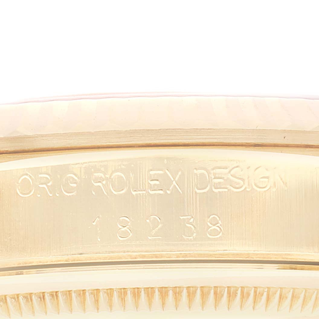 Rolex President Day-Date Yellow Gold String Diamond Emerald Dial Watch 18238