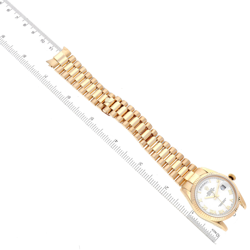 Rolex President Day-Date Yellow Gold White Dial Mens Watch 118238 Box Papers