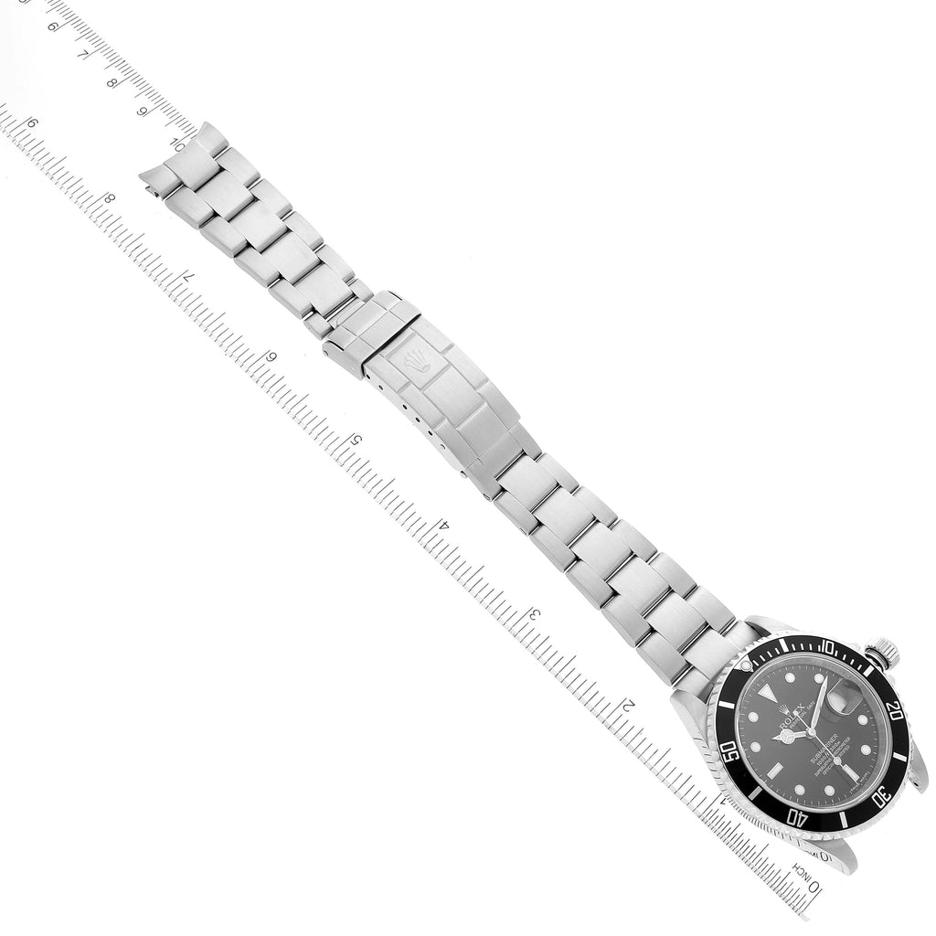 Rolex Submariner Black Dial Steel Mens Watch 16610 Box Service Card