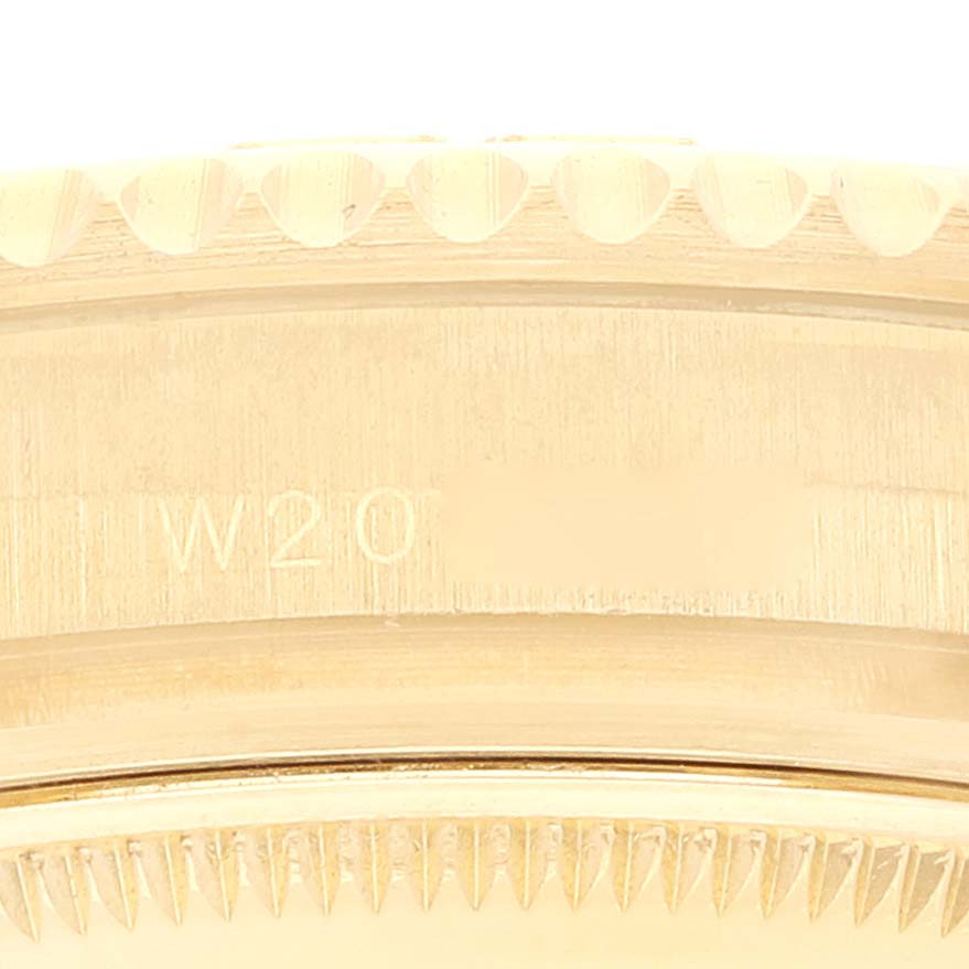 Rolex Yachtmaster Midsize 18K Yellow Gold MOP Diamond Dial Unisex Watch 68628